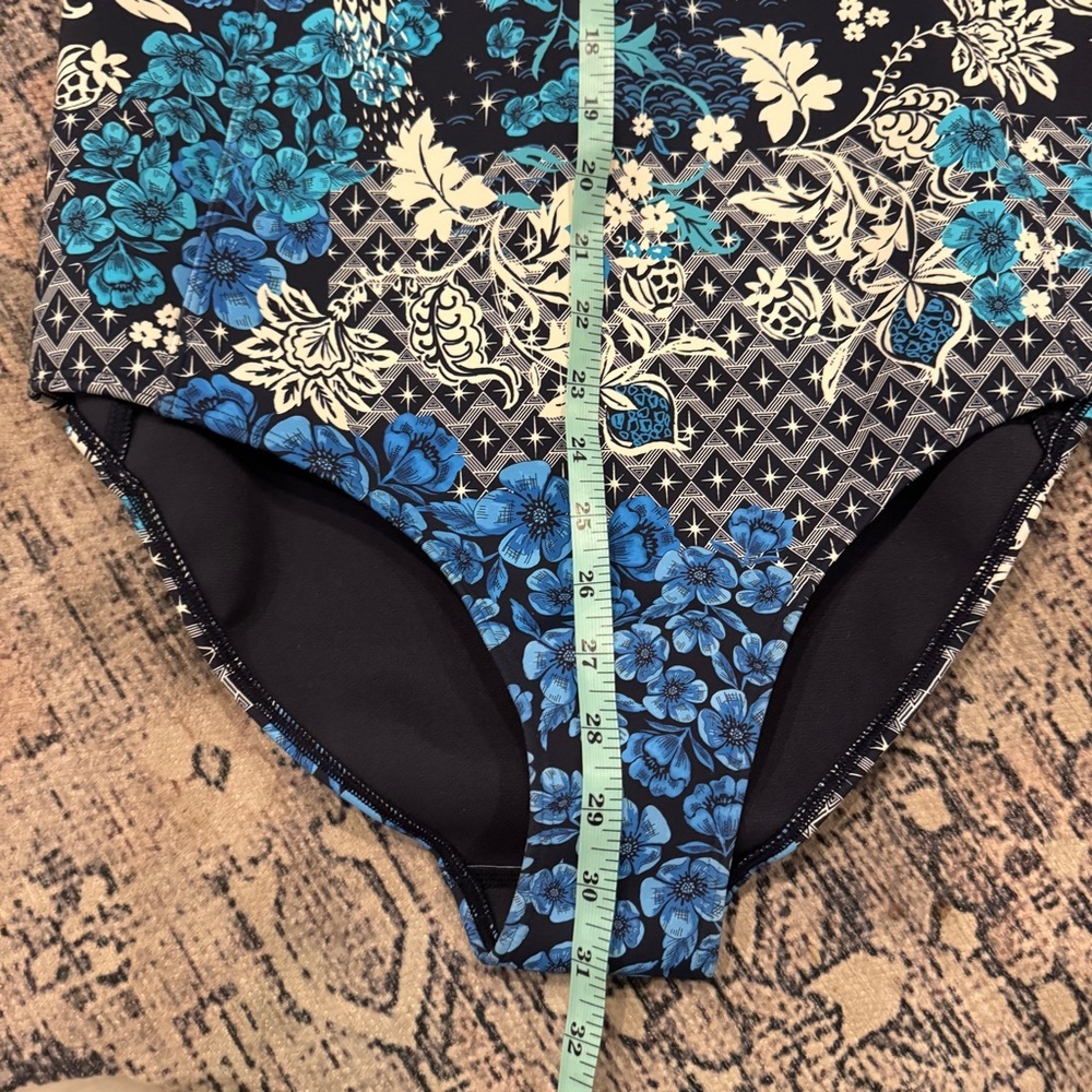 Johnny Was Surf Blue-Fly Neoprene Zip-Up One-Piece Swimsuit Sz - XL nwt - Picture 7 of 11